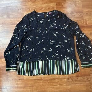 3/$20 Vince Camuto black blouse